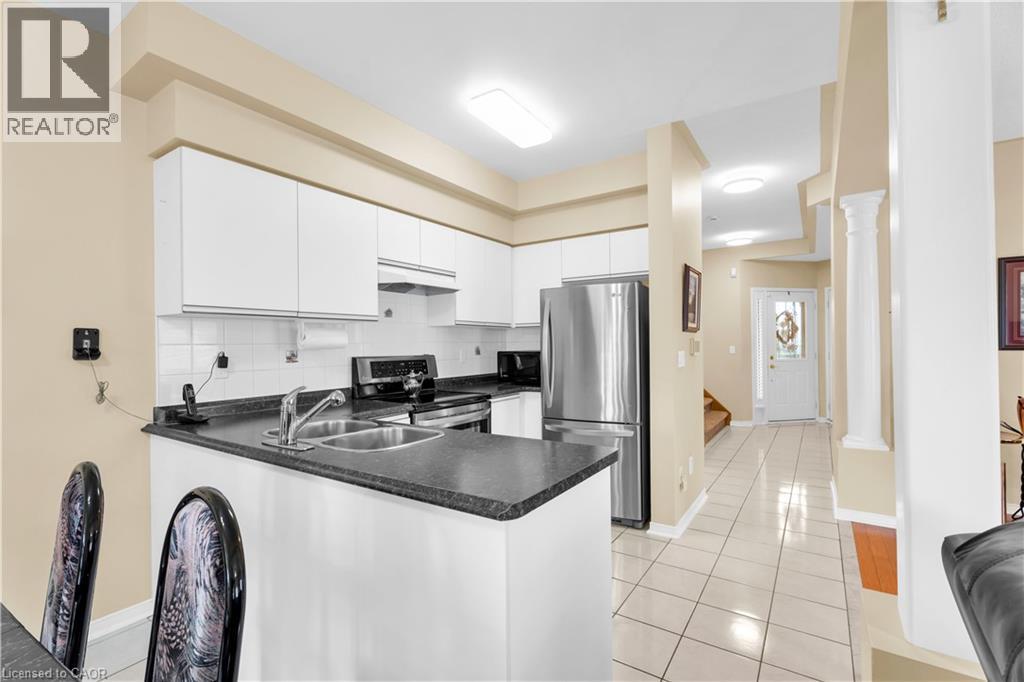 7404 DAVEMARK Court - 26