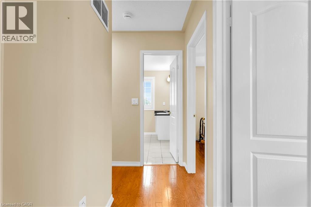 7404 DAVEMARK Court - 33