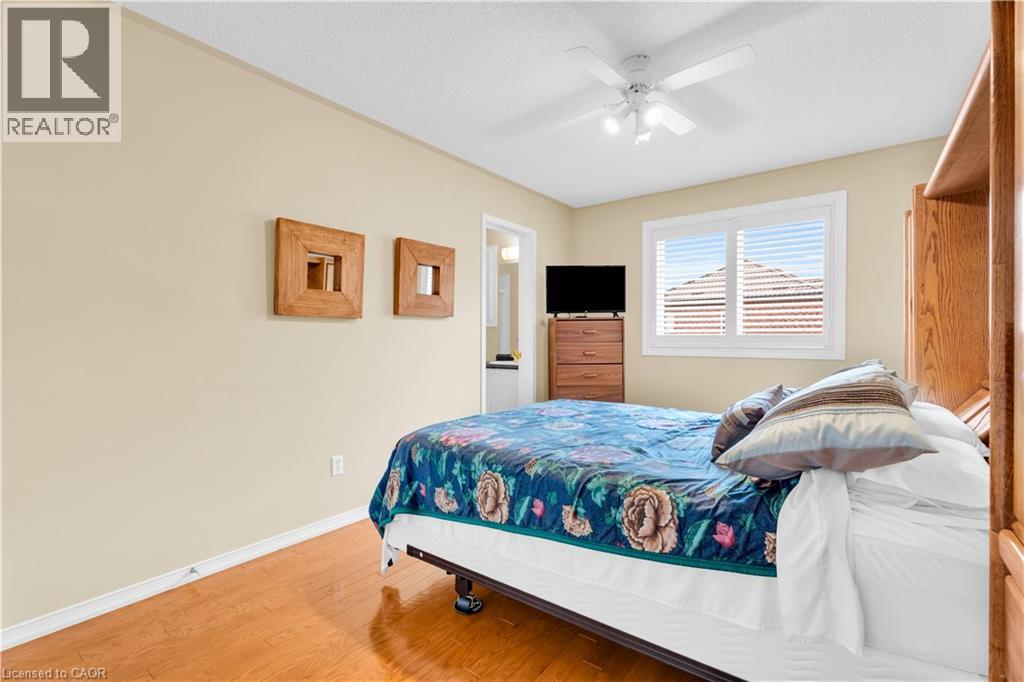 7404 DAVEMARK Court - 35