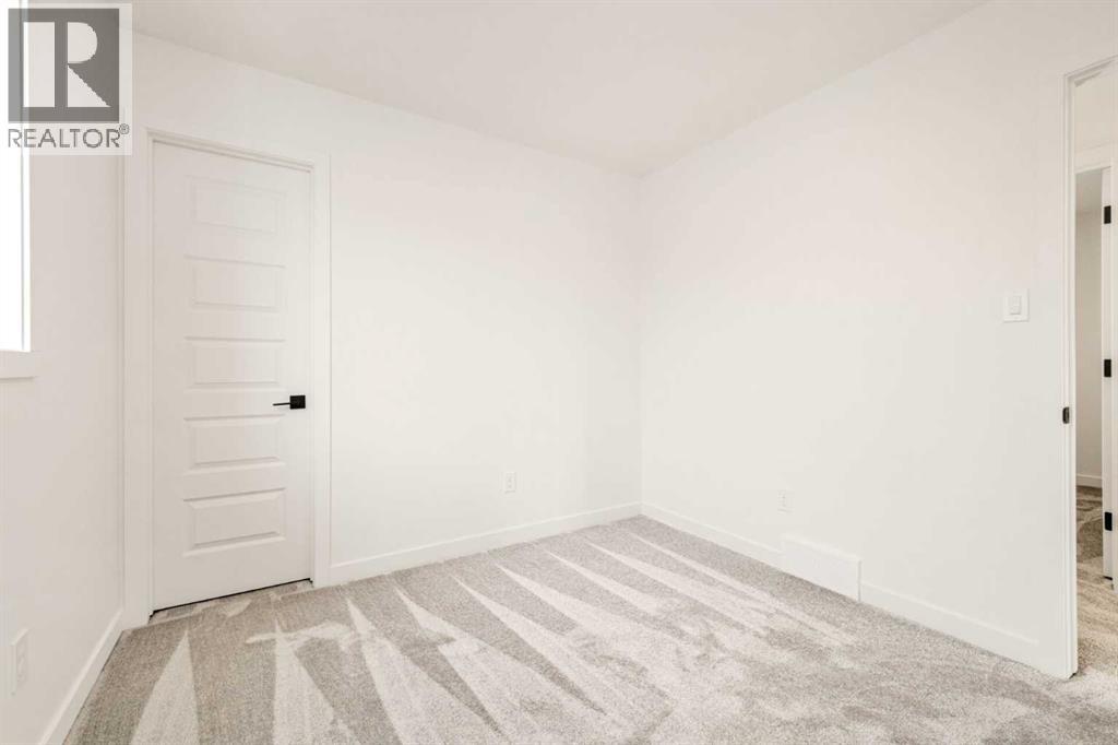 546 Malahat Green W - 16