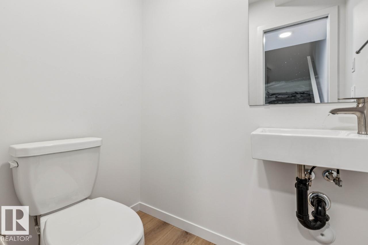 8024 228 ST NW - Image 14