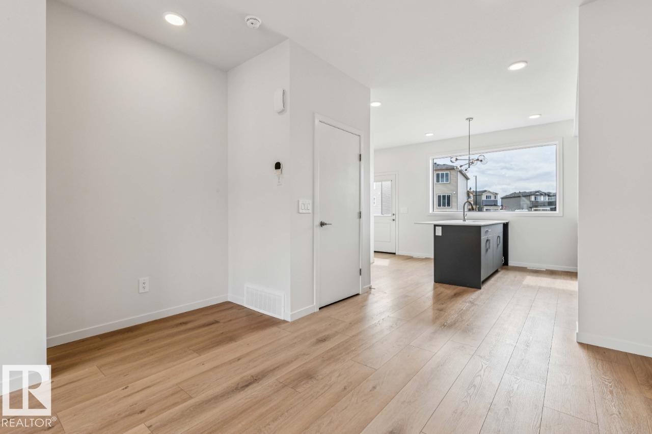 8024 228 ST NW - Image 7
