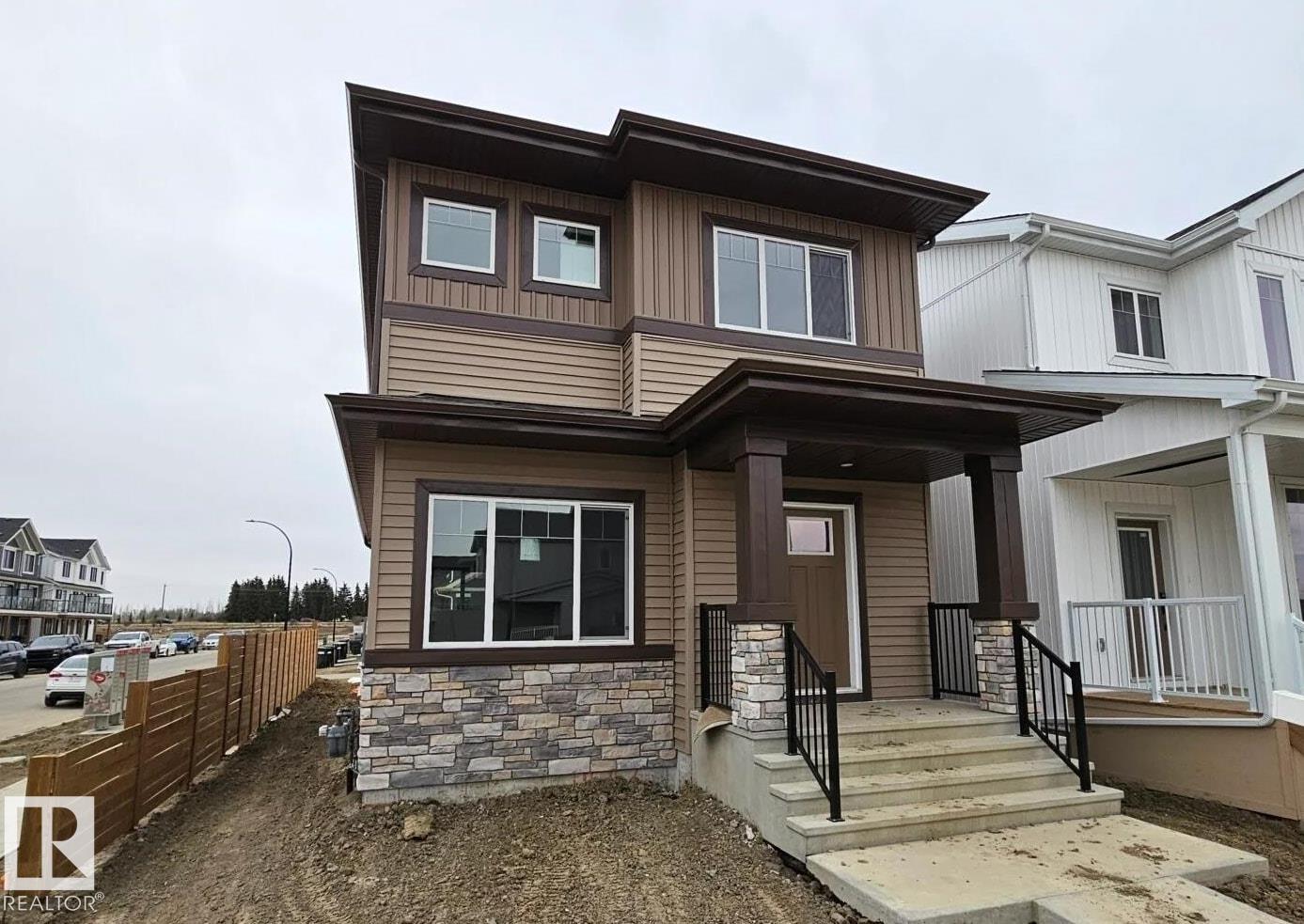 1100 MCLEOD AV - 43