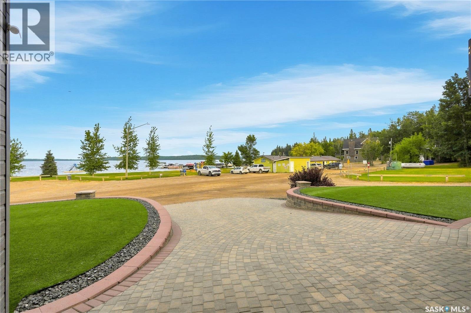 5000 Lakeside ROAD - 66