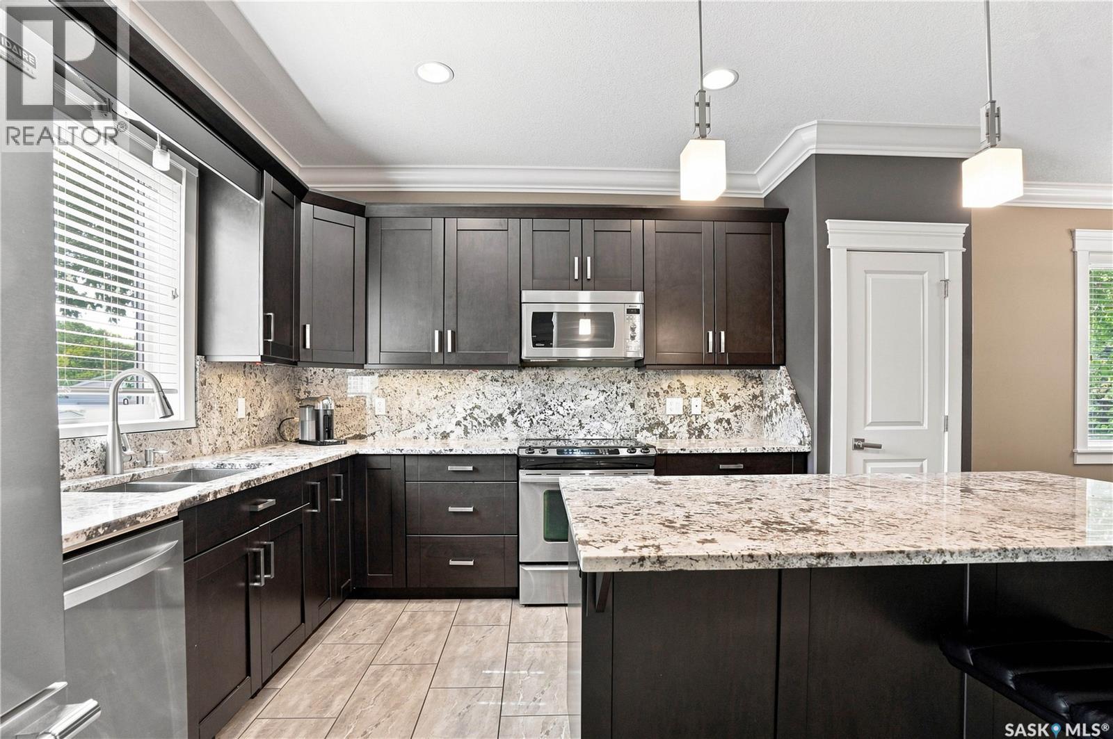 321 110th STREET W - 19