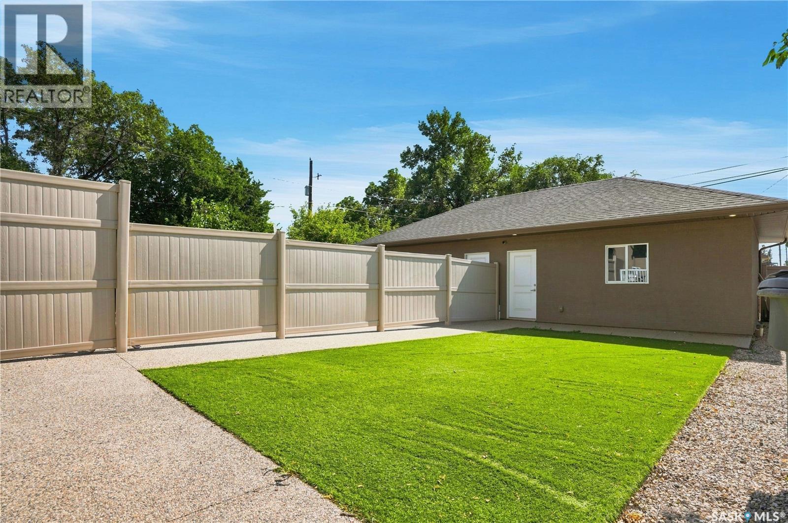 321 110th STREET W - 44