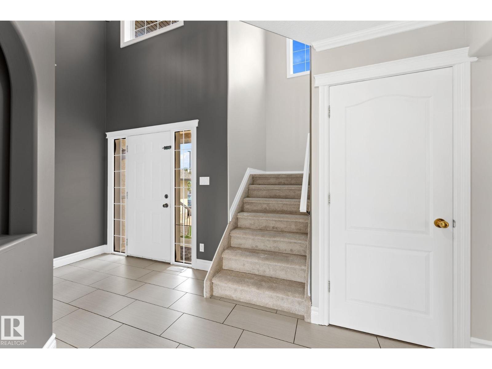 173 CASTLE DR NW - Image 22