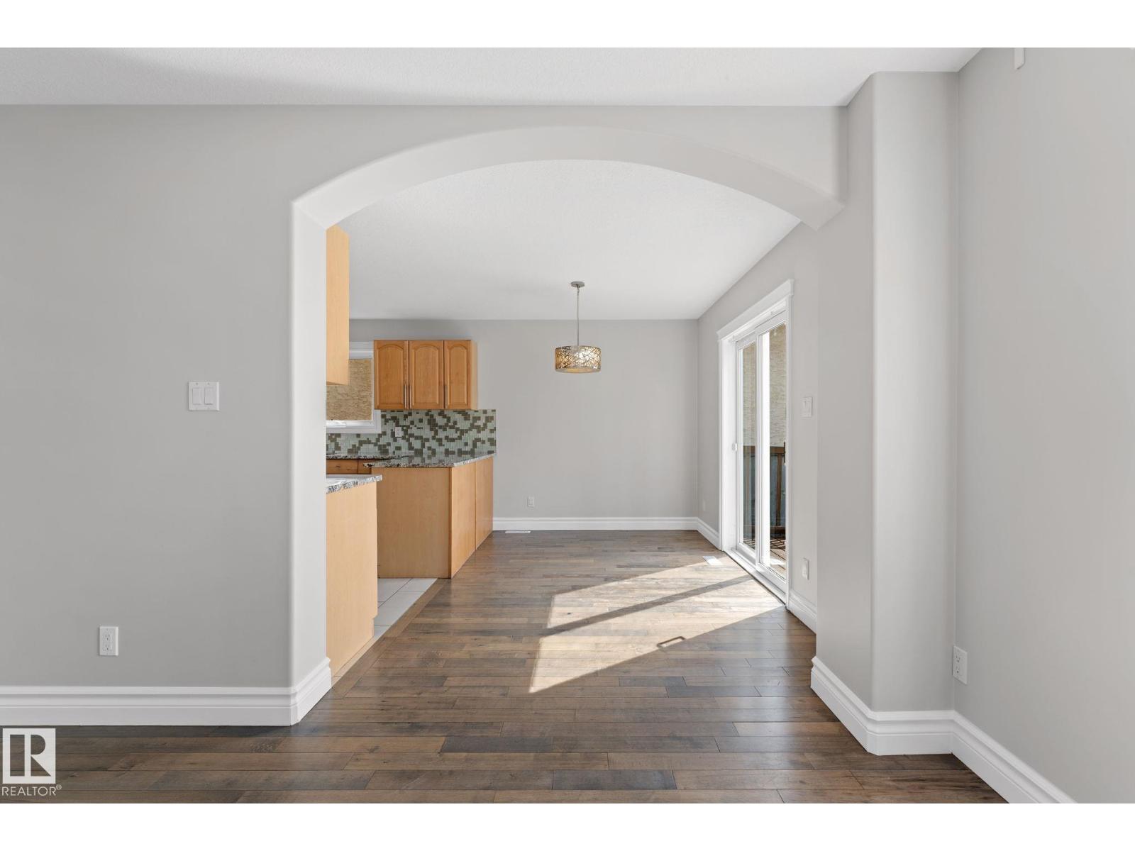173 CASTLE DR NW - Image 10