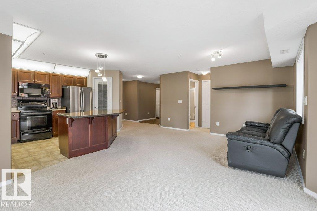 #220 9008 99 AV NW - 17