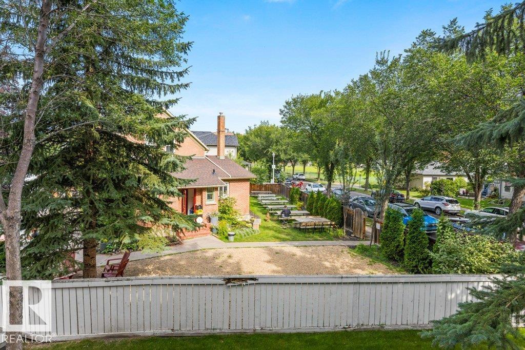 #220 9008 99 AV NW - Image 31