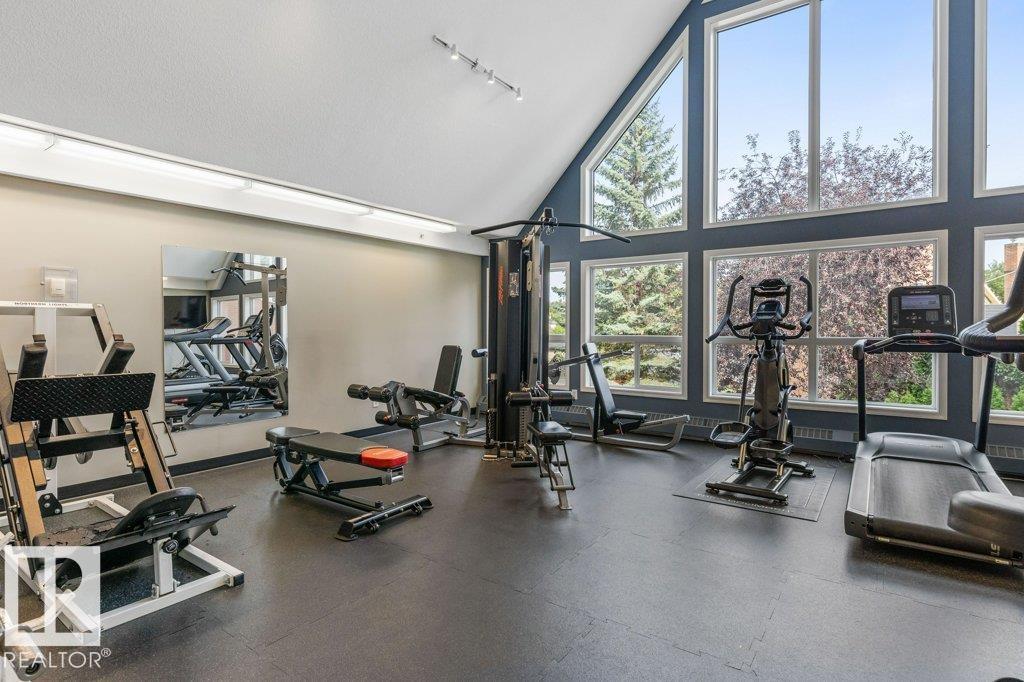 #220 9008 99 AV NW - 34