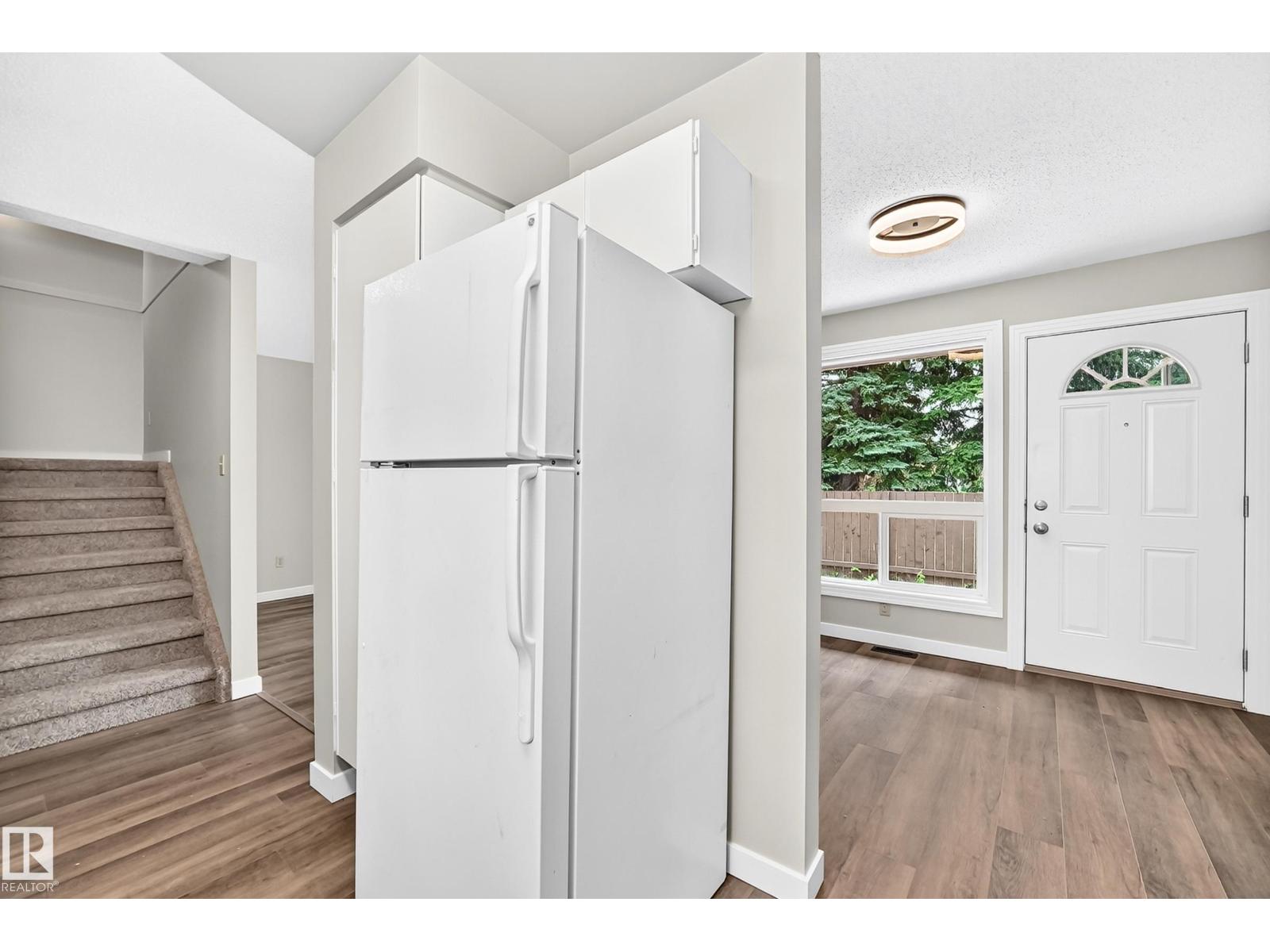#6 1820 56 ST NW - 8