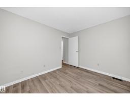 #6 1820 56 St Nw, Edmonton, AB T6L5L4 Photo 32