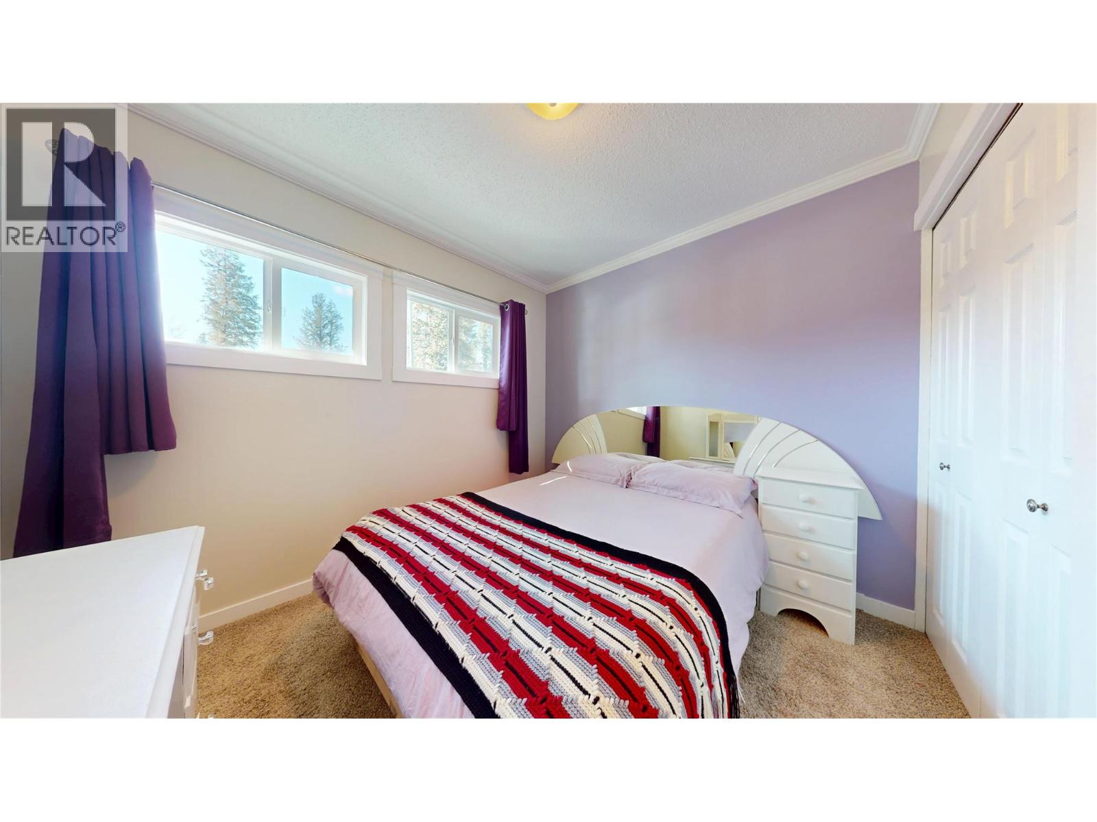 1005 16 Avenue S - Image 17