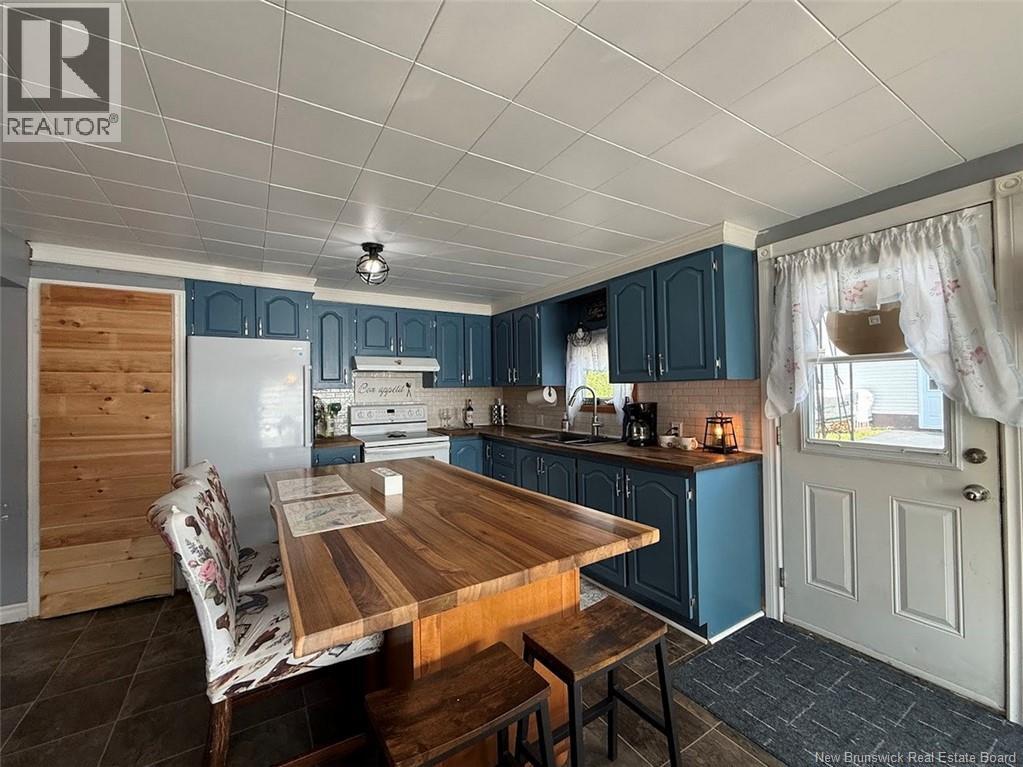 23 Lajoie Street - 2