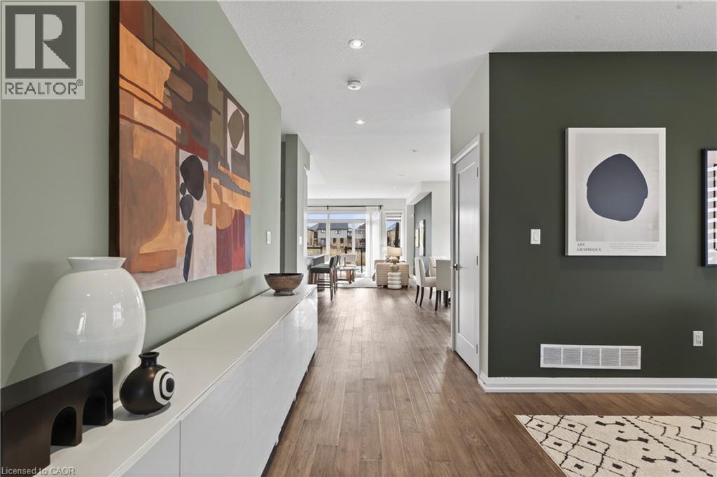 #1 35 MIDHURST Heights - 9