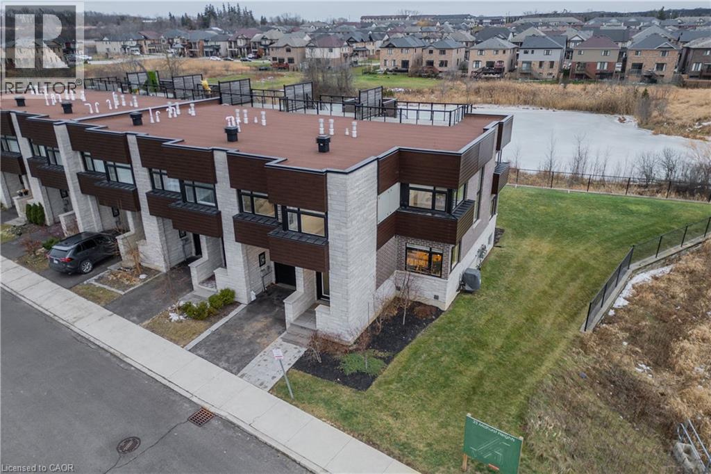 #1 35 MIDHURST Heights - 40
