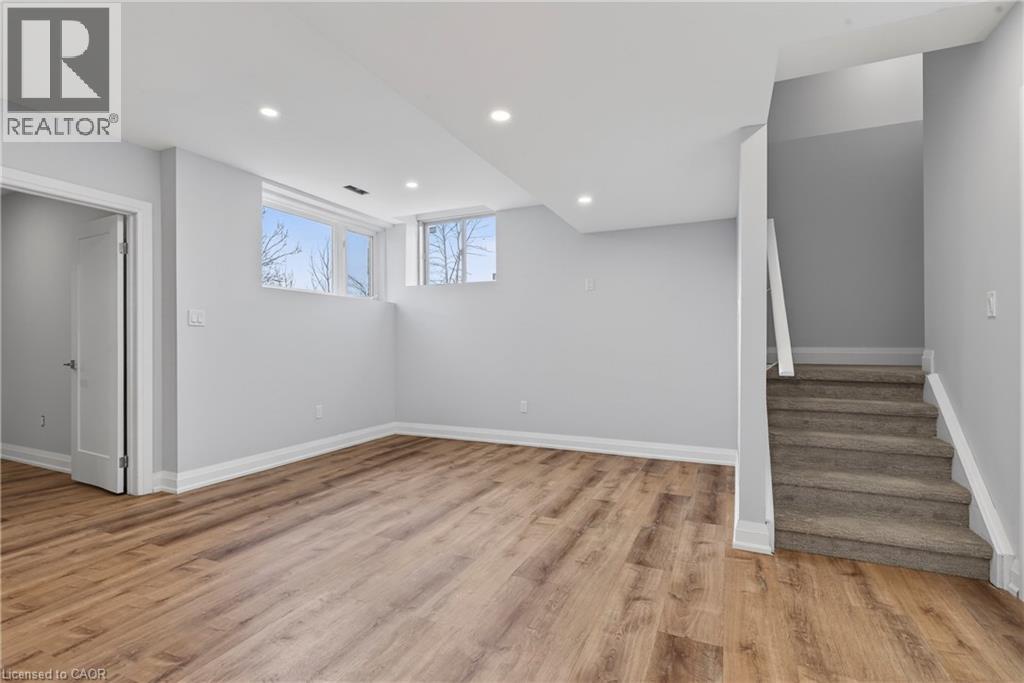 #1 35 MIDHURST Heights - Image 31