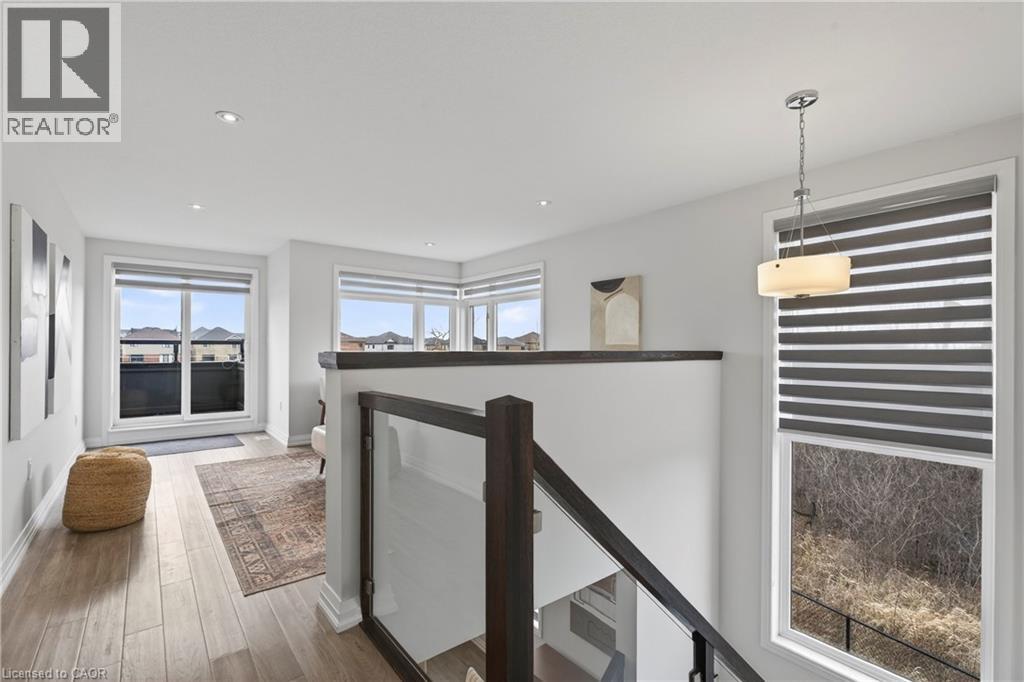 #1 35 MIDHURST Heights - 20