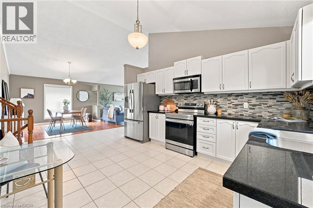 546 JERSEYVILLE Road W - Image 16