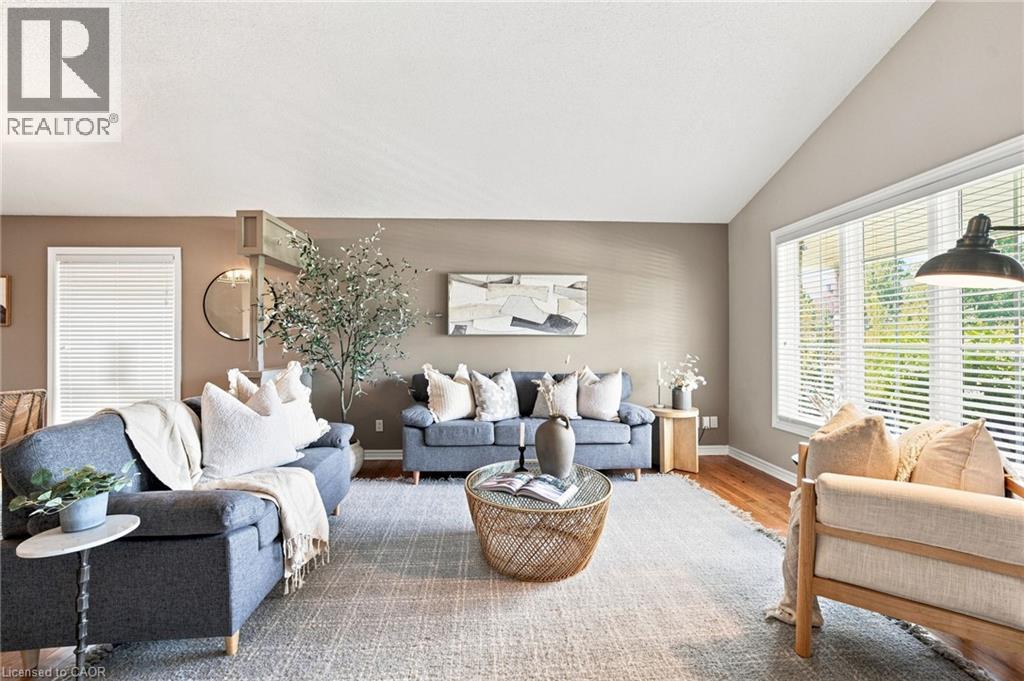 546 JERSEYVILLE Road W - Image 5