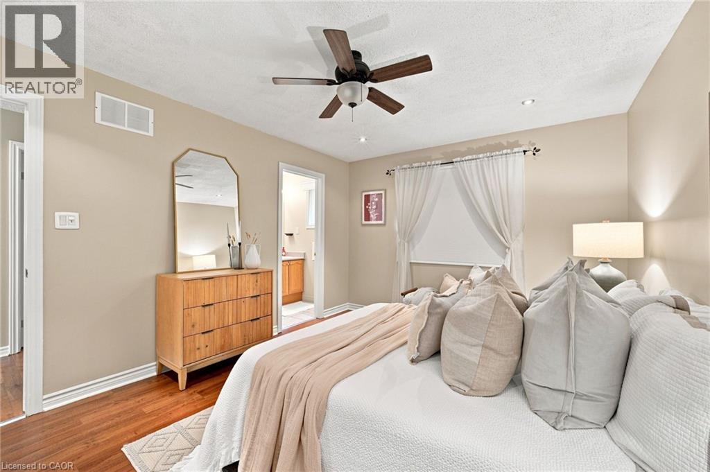 546 JERSEYVILLE Road W - Image 20