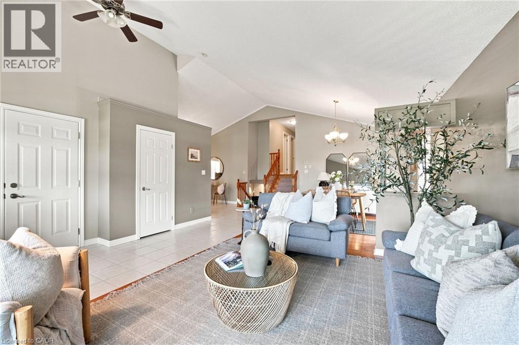 546 JERSEYVILLE Road W - Image 10