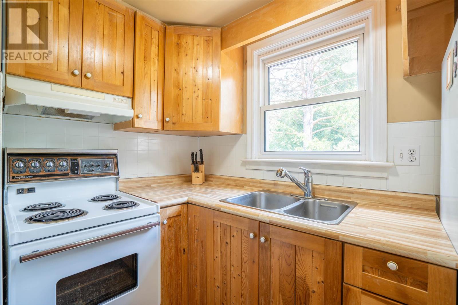 16 Retta ST - 18