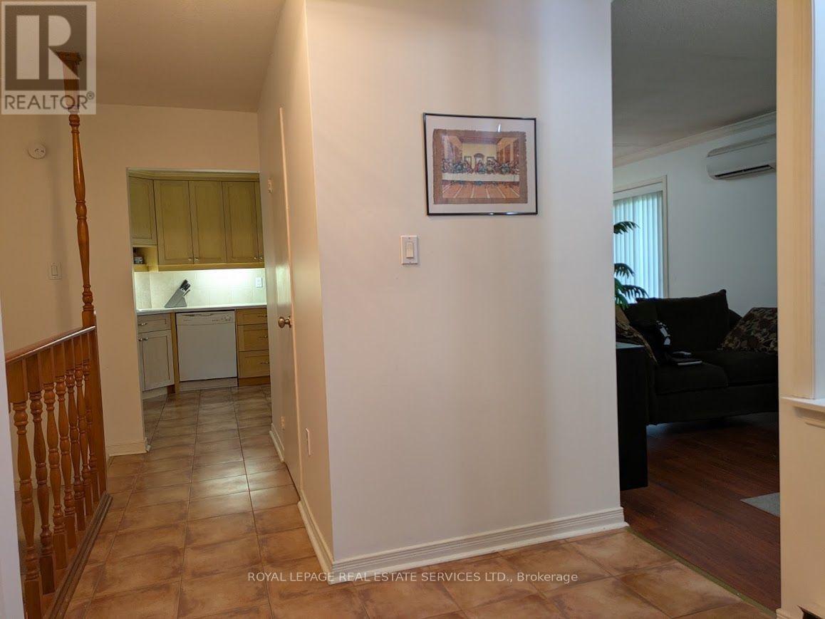 #12 2035 SOUTH MILLWAY DRIVE - 3