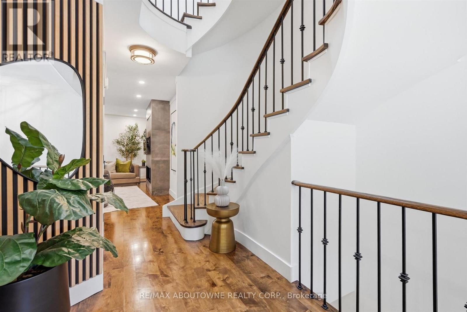 25 SOUTHWIND TERRACE - 22