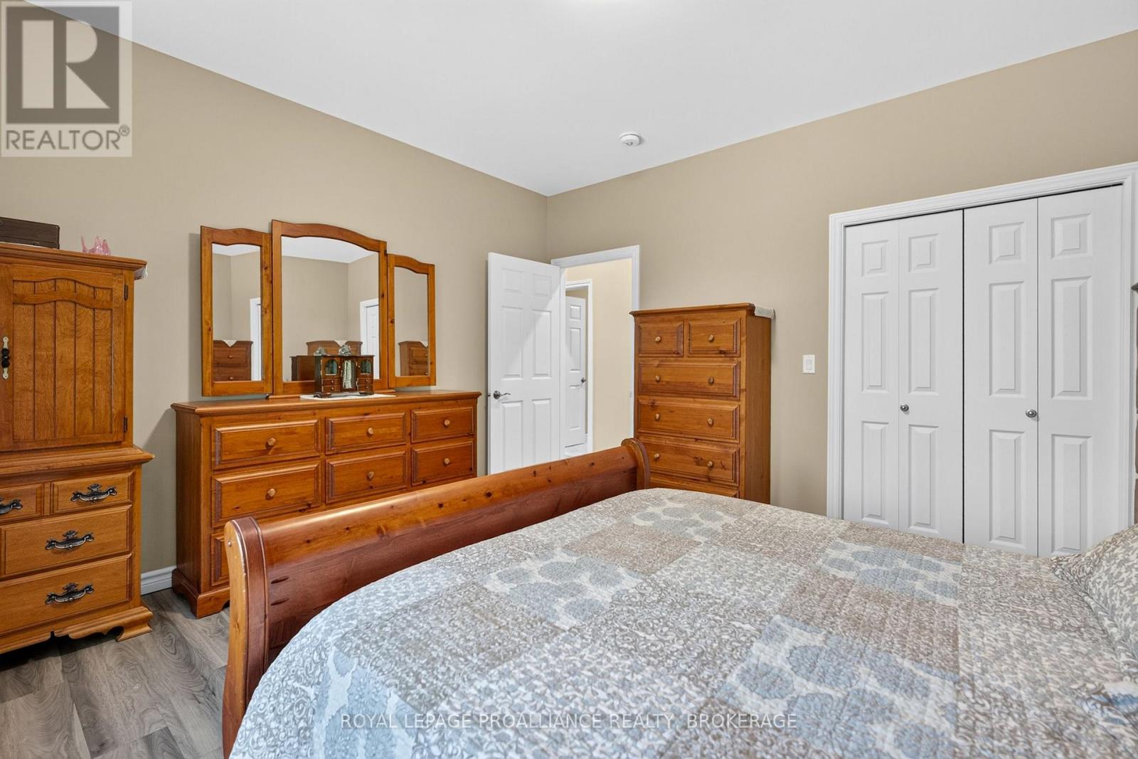 210 TROY LAKE ROAD - 19