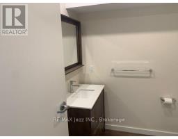 Upper - 16 Simcoe Street S, Oshawa, ON L1H4G2 Photo 6
