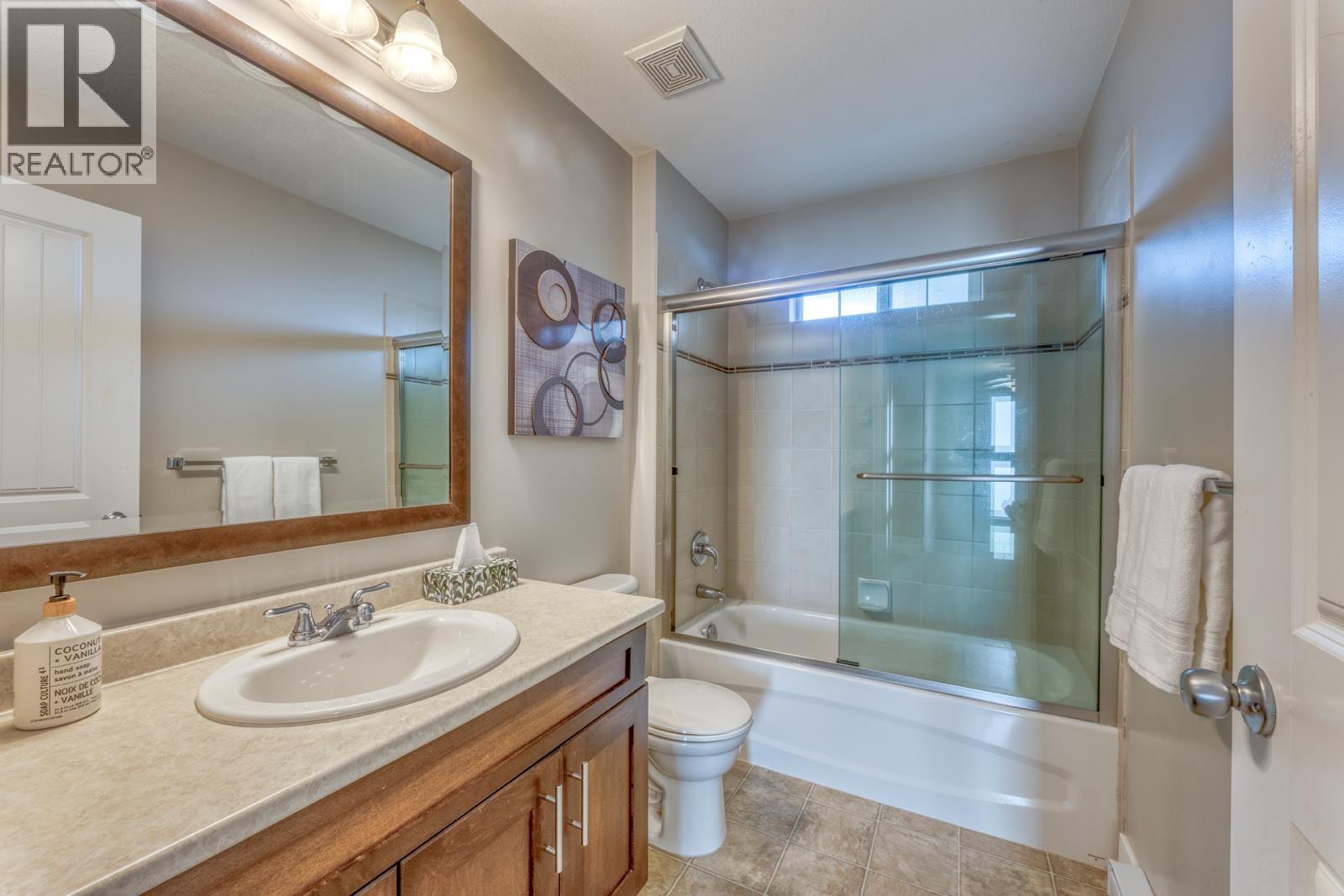 6 Bed, 4 Bath House for Sale in Coquitlam – 1338 FIFESHIRE STREET, Coquitlam – MLS# R3158233 - Image 27
