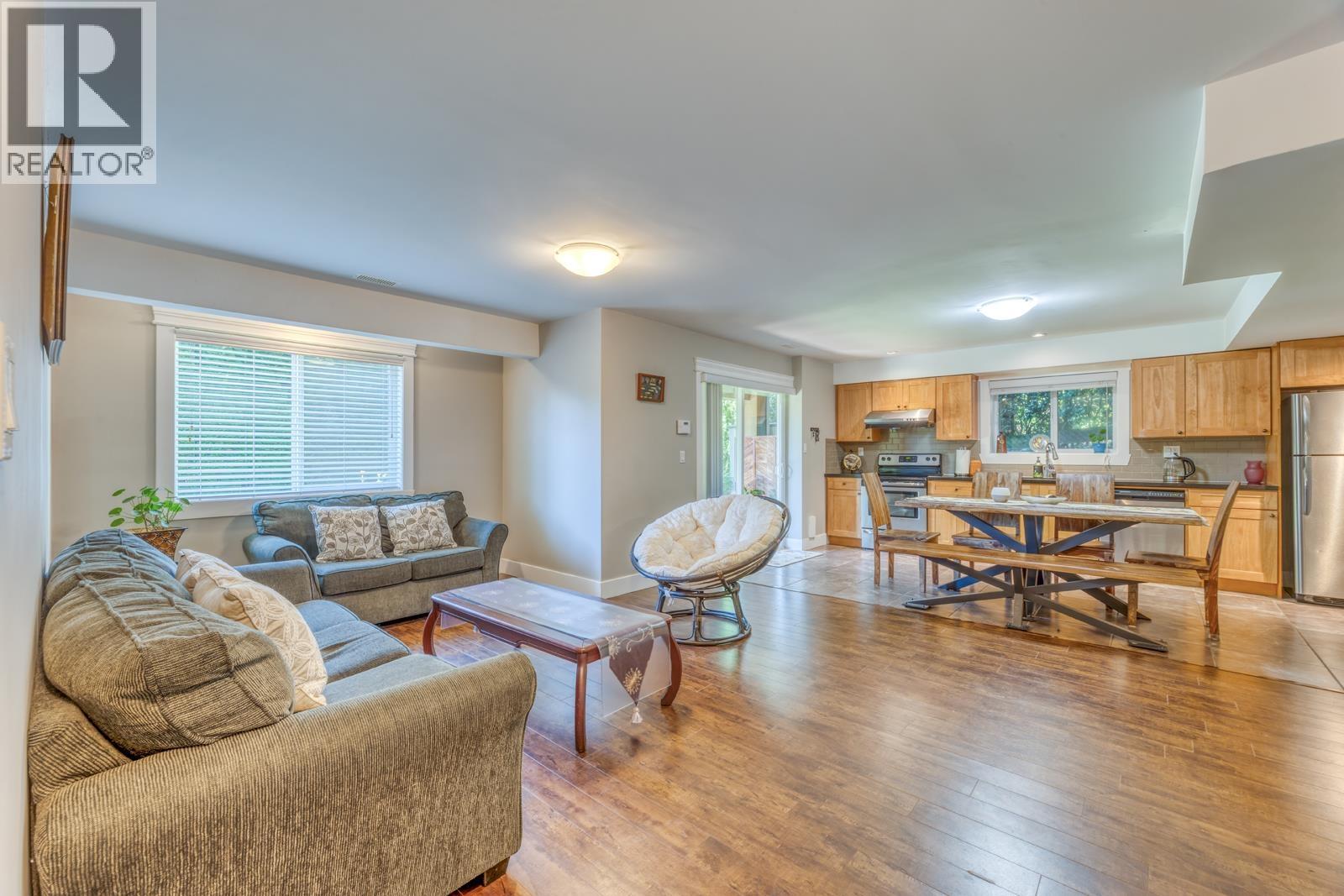 6 Bed, 4 Bath House for Sale in Coquitlam – 1338 FIFESHIRE STREET, Coquitlam – MLS# R3158233 - Image 29
