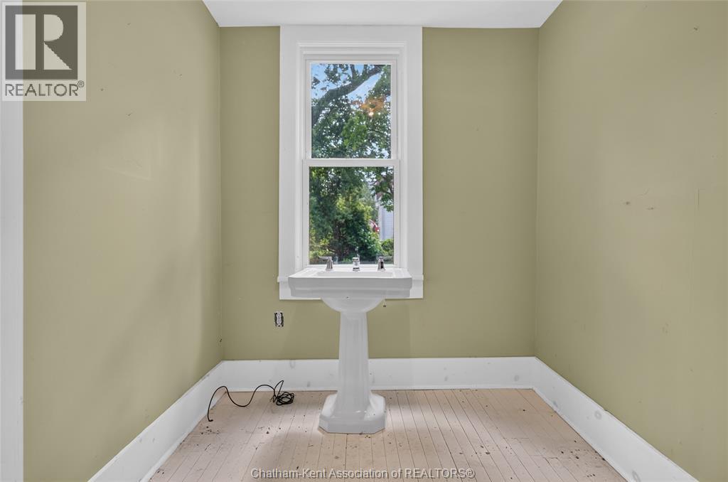 19080 HILL ROAD - 10