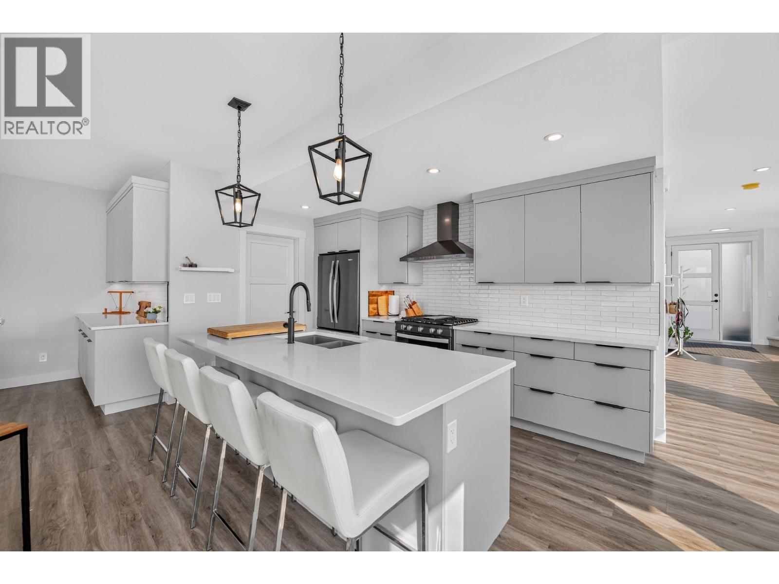 5120 Turtle Pond Court, Vernon
