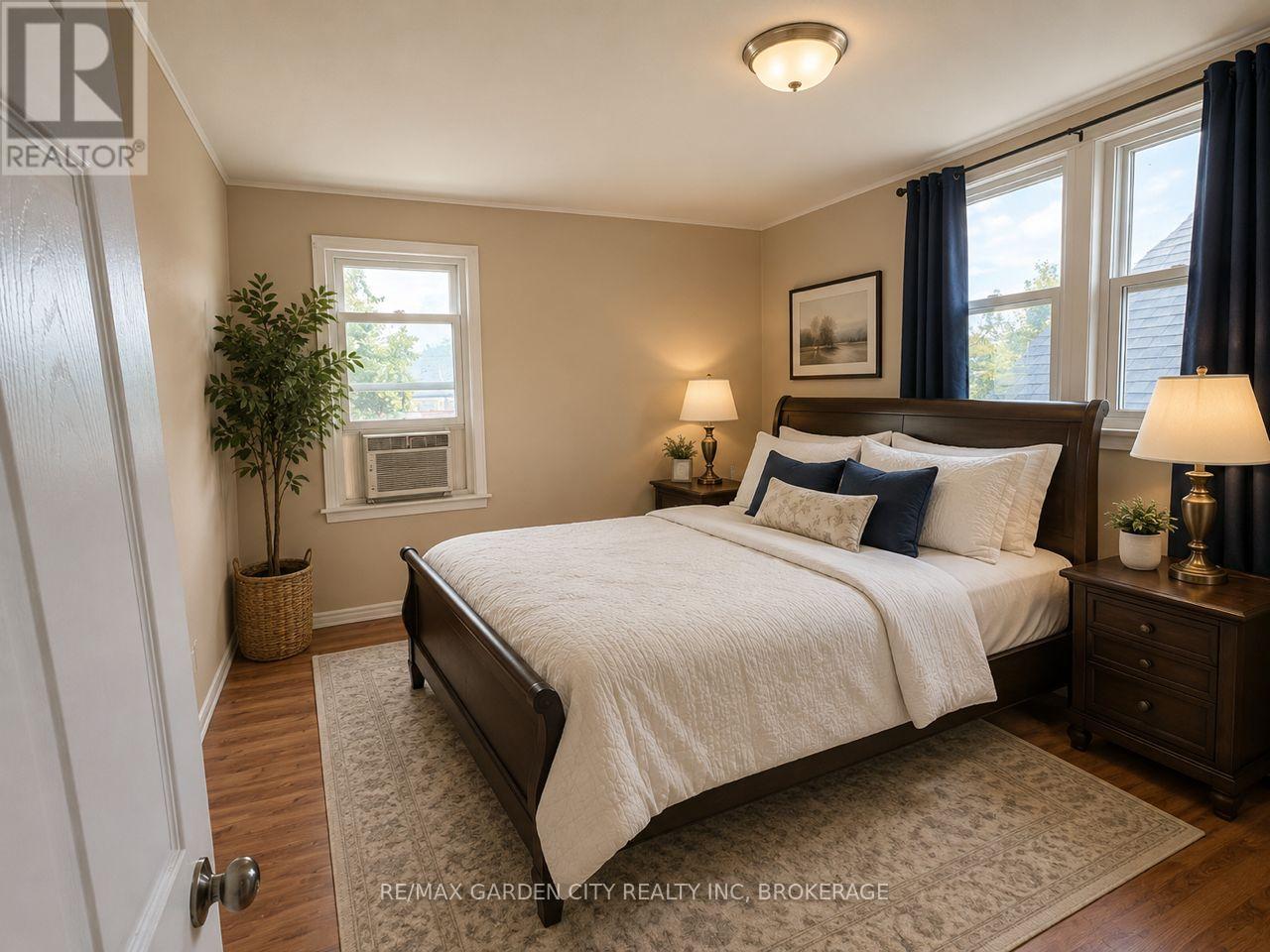 50 COZY STREET - 13