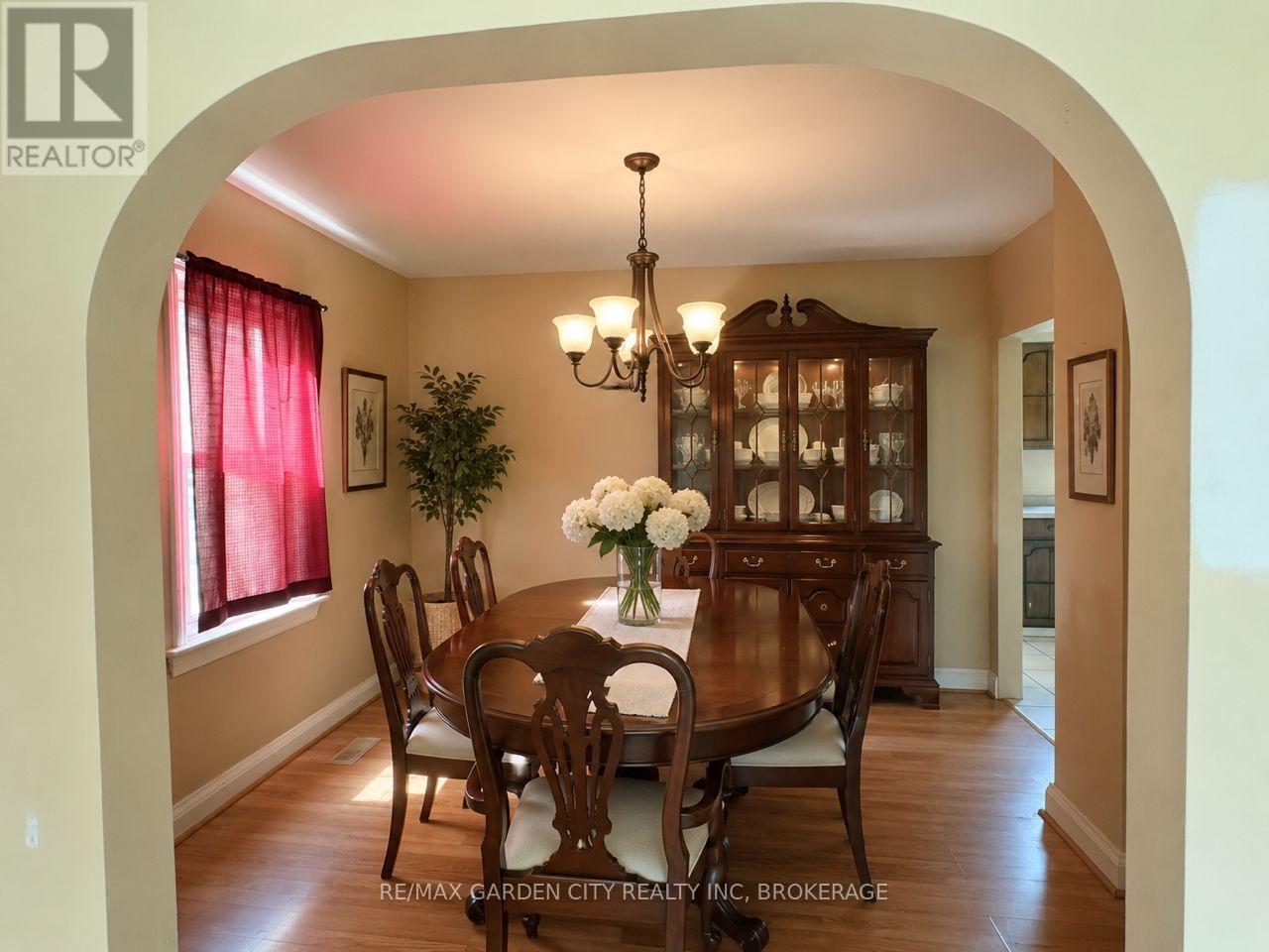 50 COZY STREET - Image 6