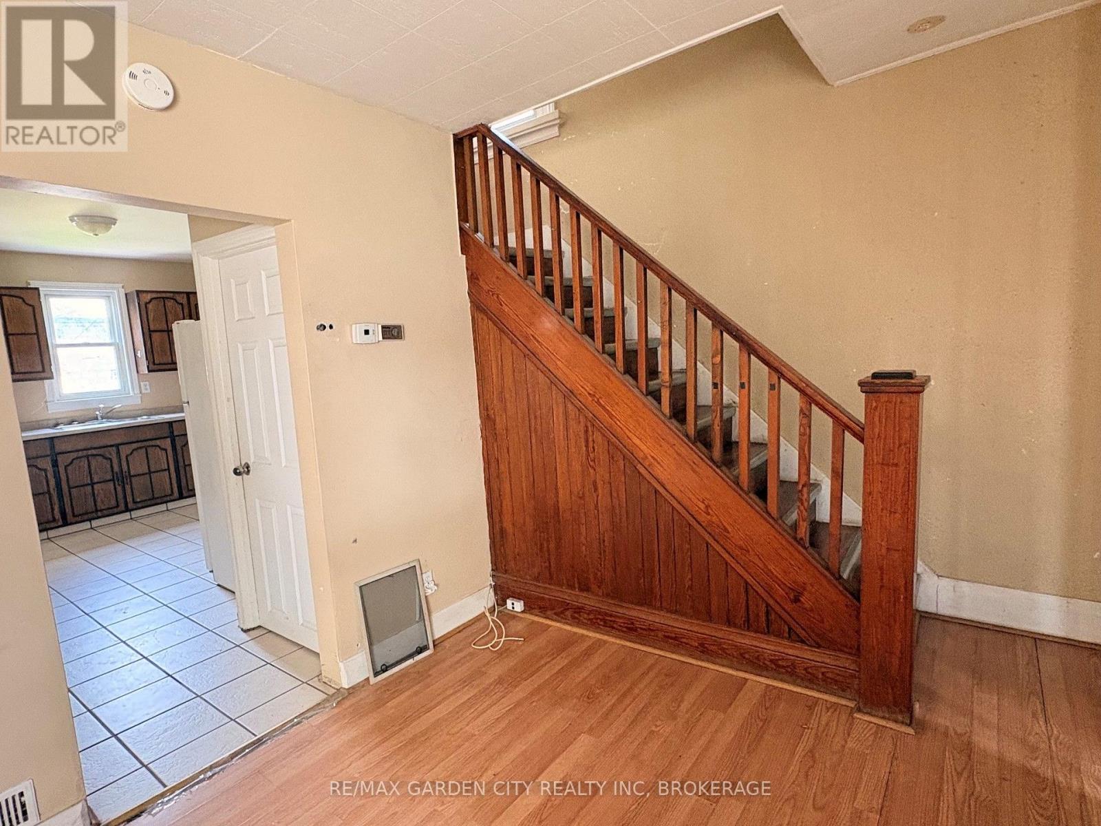 50 COZY STREET - Image 8
