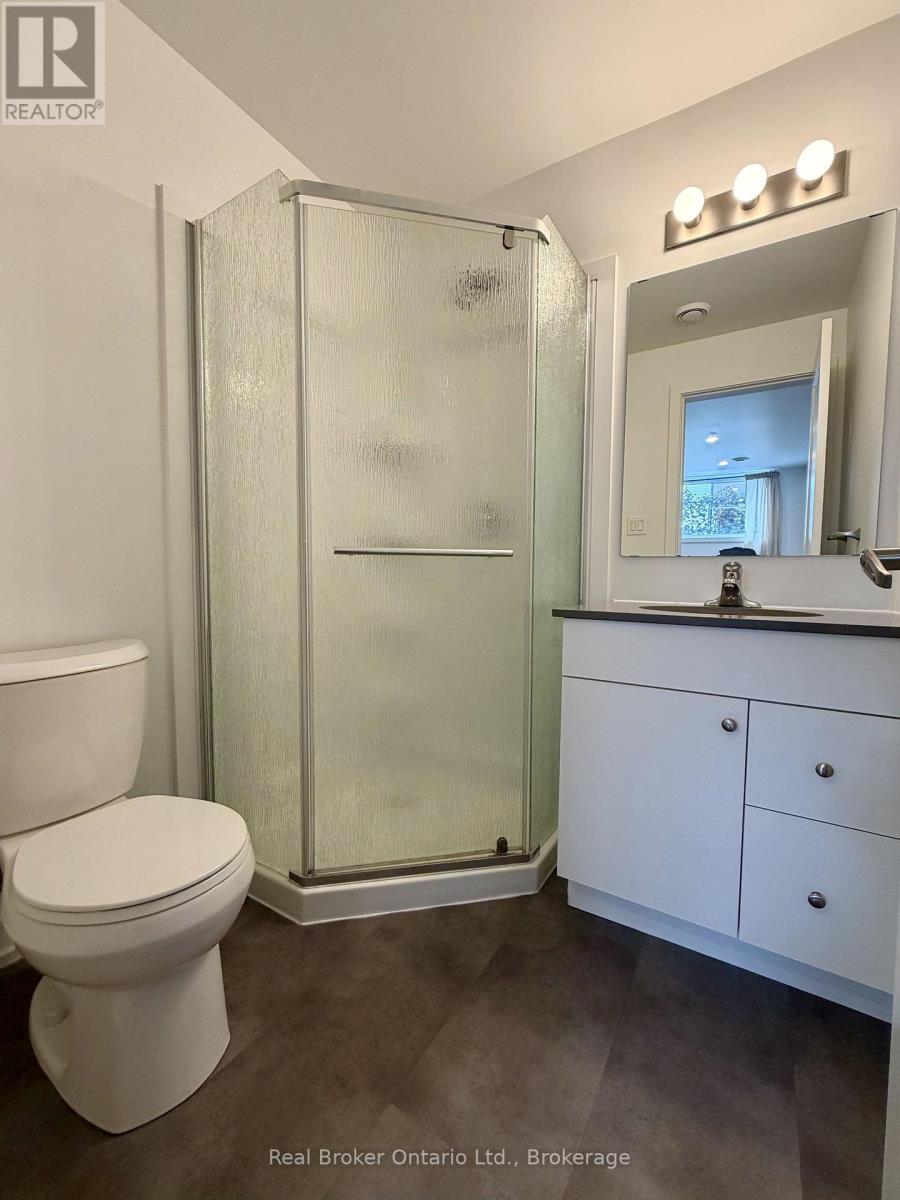 4263 Fourth Avenue — photo 10