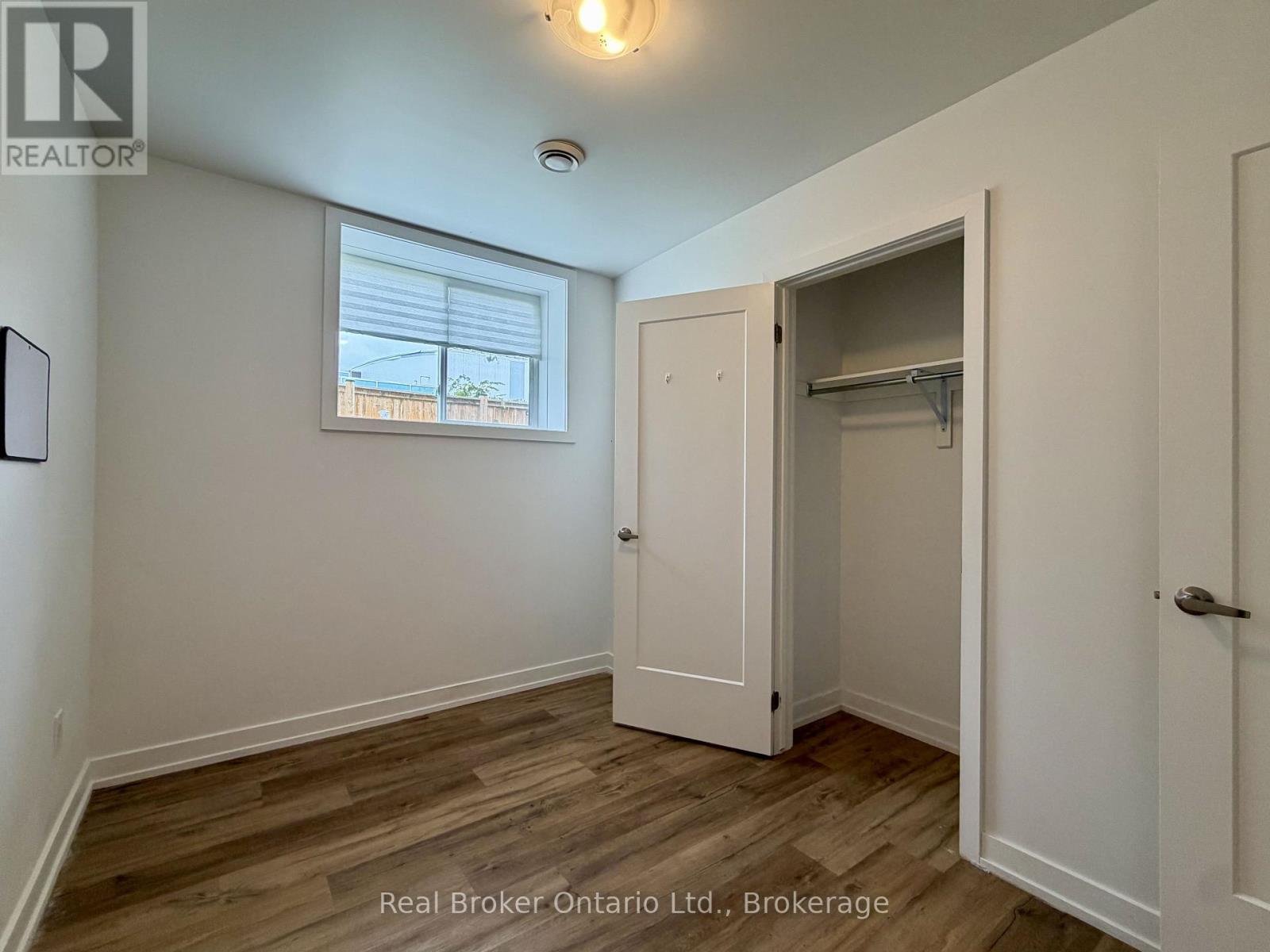 4263 Fourth Avenue — photo 15