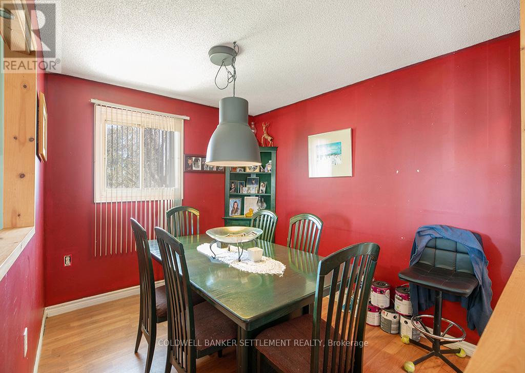 345 ELLIOTT ROAD - 17