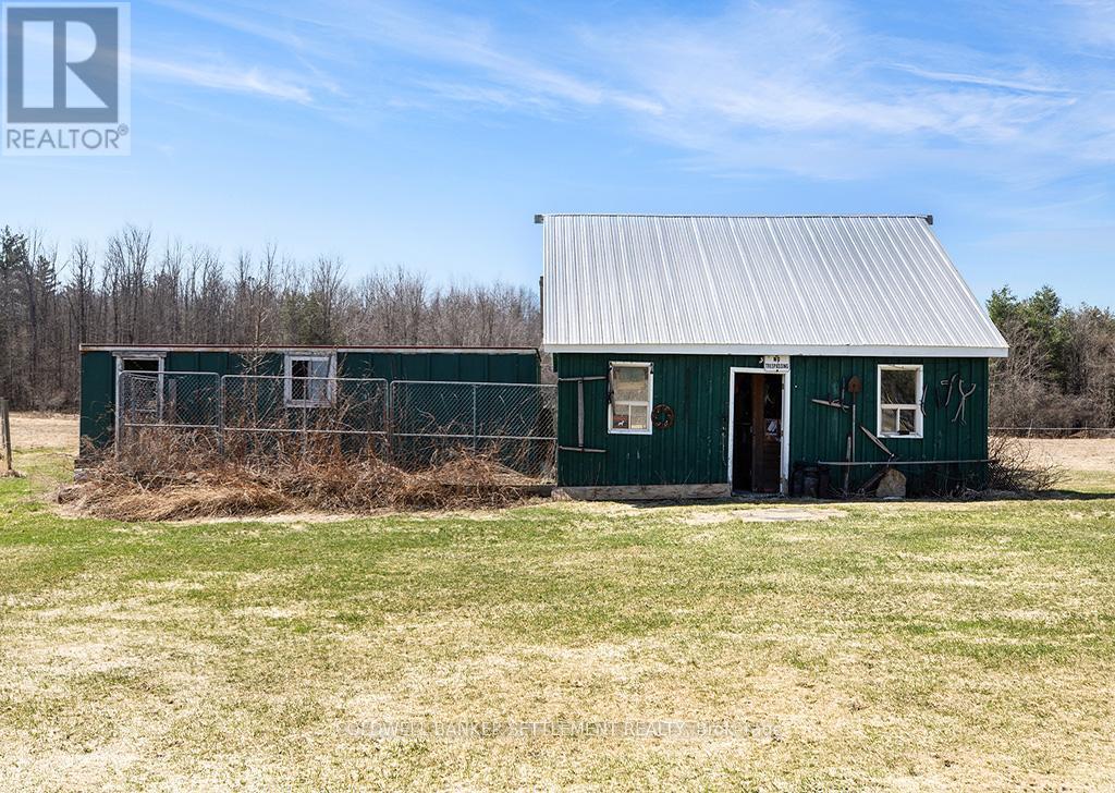 345 ELLIOTT ROAD - Image 4