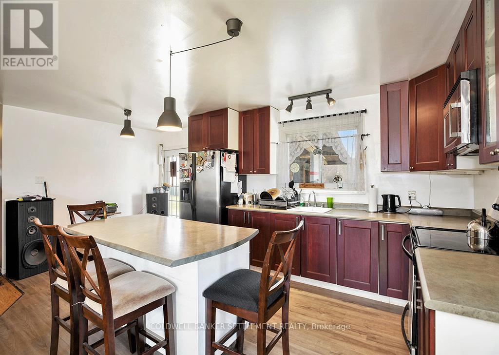 345 ELLIOTT ROAD - 7