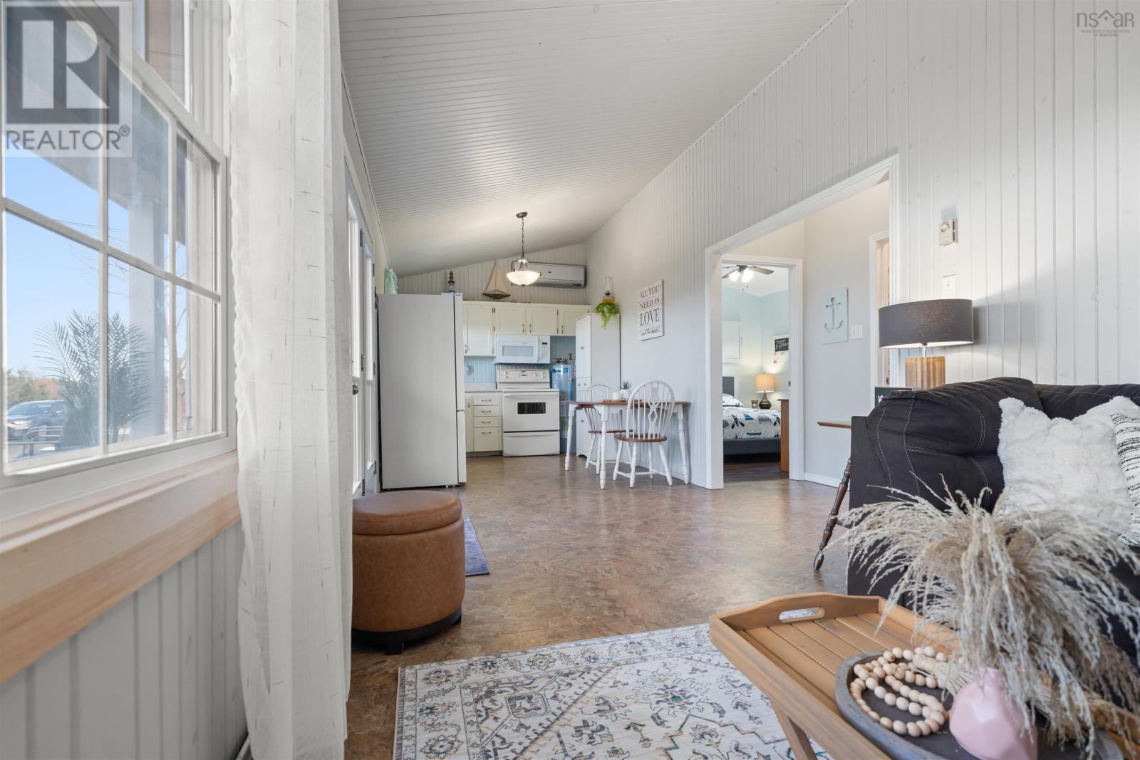 29 Island View Crescent - 8