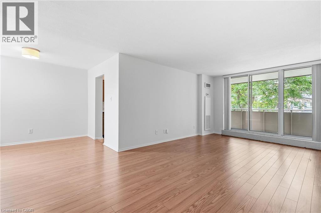 #203 1415 GHENT Avenue - 4