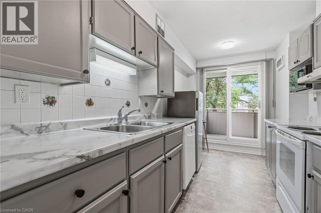 #203 1415 GHENT Avenue - Image 9