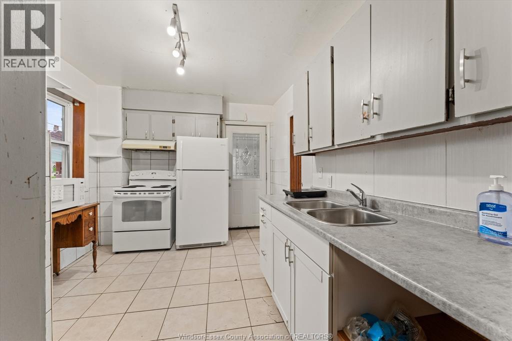 497 RANKIN AVENUE - 11
