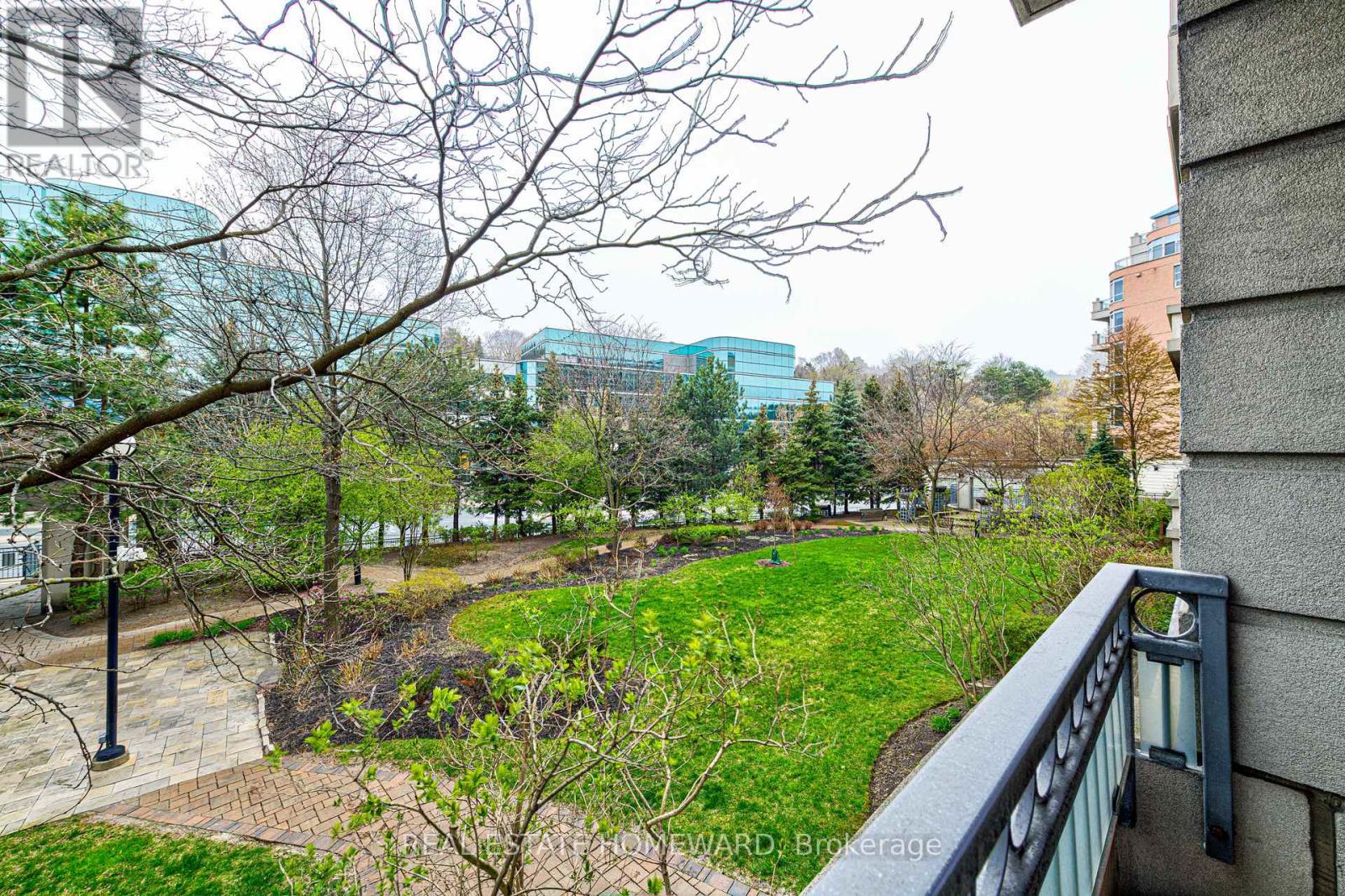 #206 10 OLD YORK MILLS ROAD - Image 10