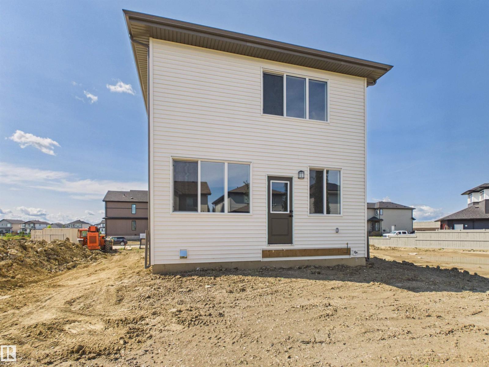 139 CALEDON CR - 36